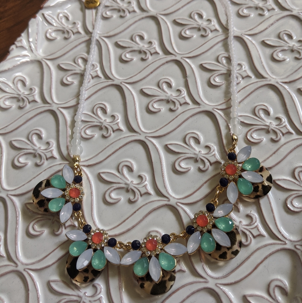Reversible Statement Necklace - Picture 3 of 5